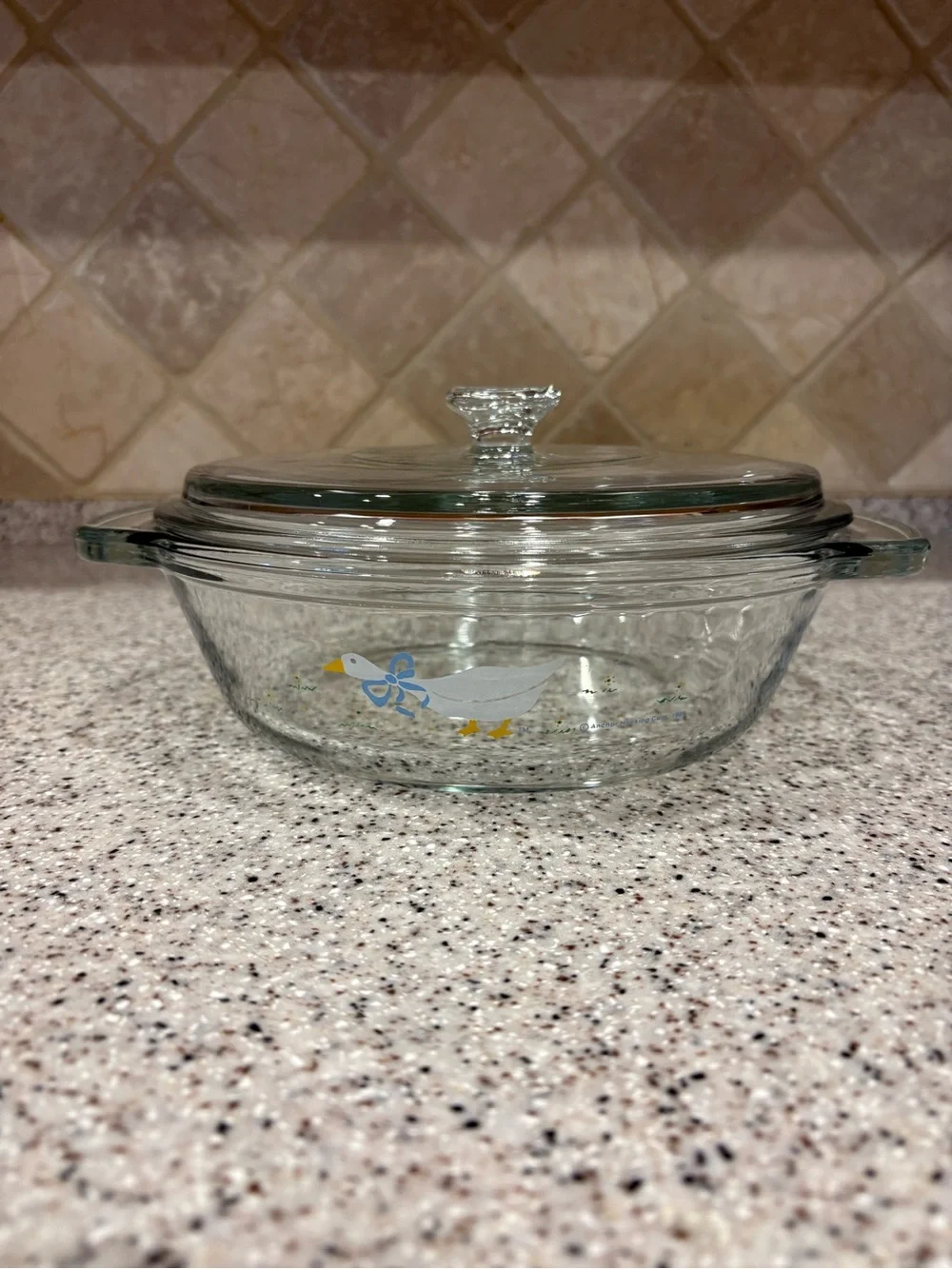 1987 Anchor Hocking Ovenware 1.5-quart clear glass casserole dish